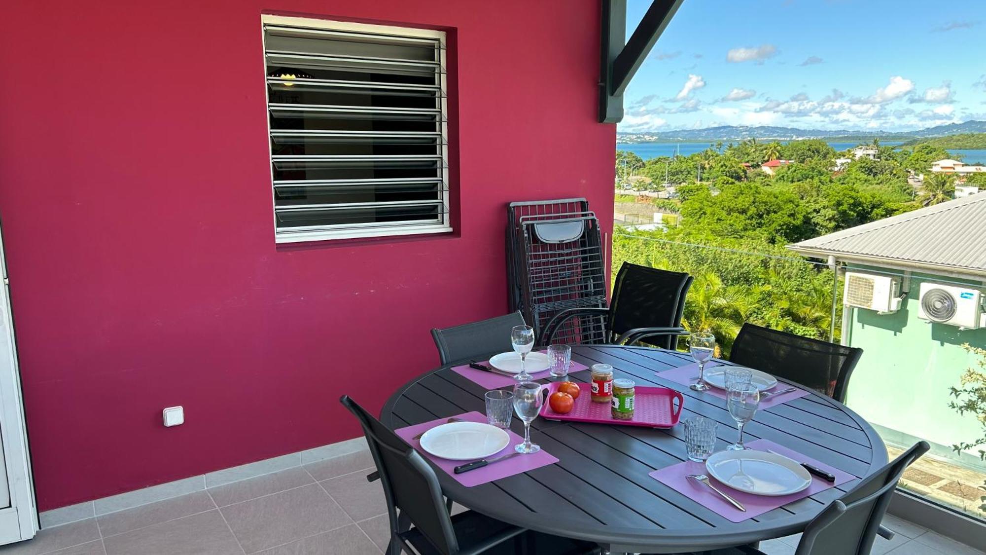 La Villa Jalna Grenadine Deux Chambres Et Piscine Privee レ・トロワ・イレ エクステリア 写真