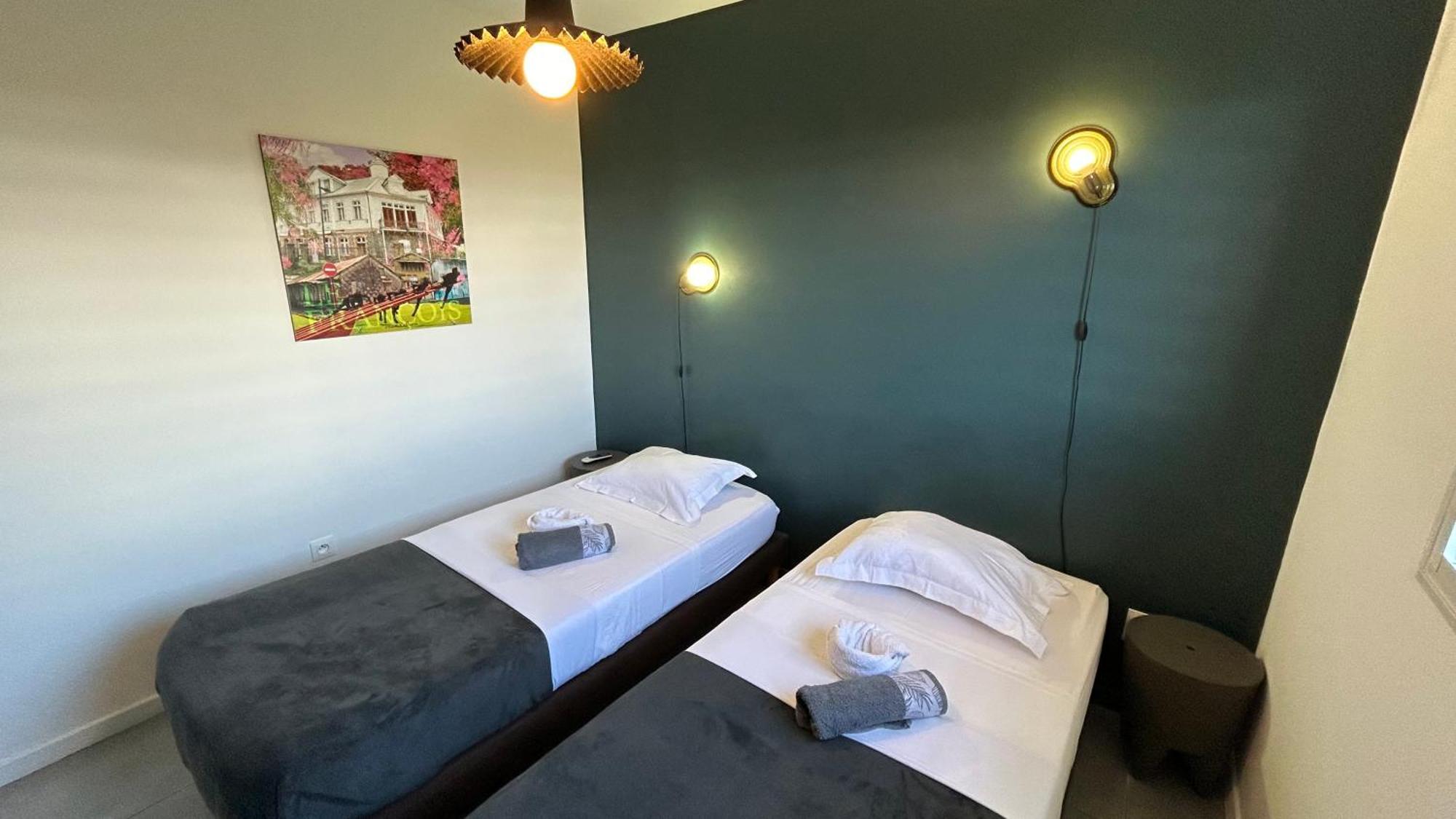 La Villa Jalna Grenadine Deux Chambres Et Piscine Privee レ・トロワ・イレ エクステリア 写真